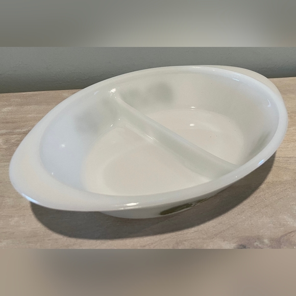 Vintage Collectible Glasbake Divided Milkglas Serving Dish With Green He… - Picture 2 of 8